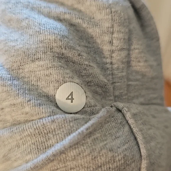 383. Lululemon Split Hoodie - Picture 11 of 11